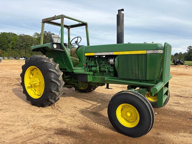 john-deere-4430-image-4