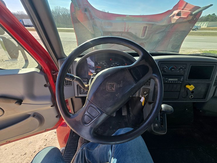 2007-international-durastar-4300-image-58