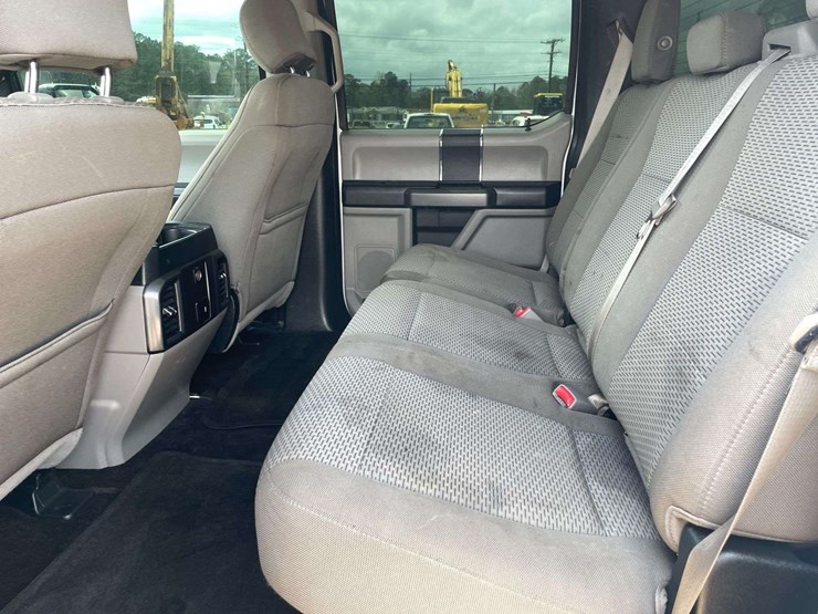 2017-ford-f150-image-14