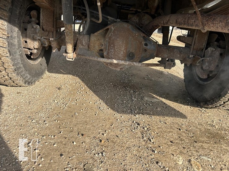 2001-dodge-ram-3500-image-36