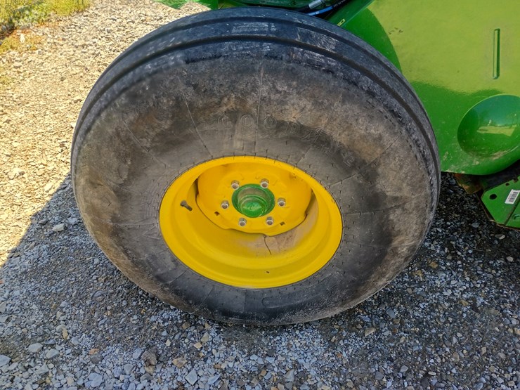 2023-john-deere-450m-image-39