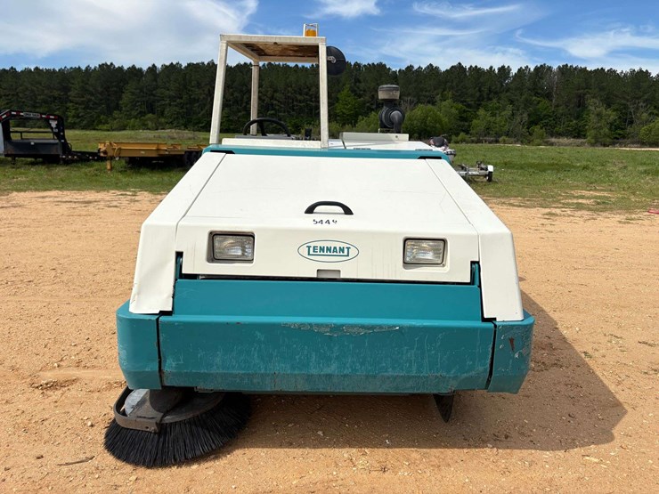 tennant-800-image-5