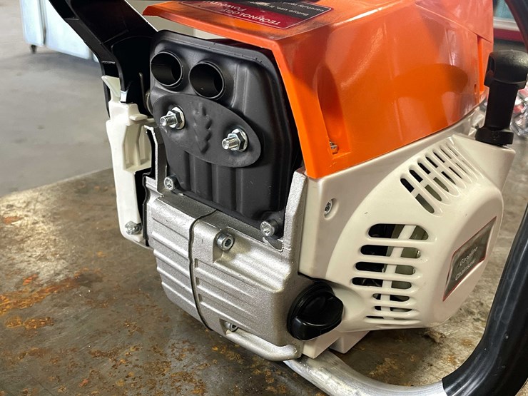 #7005-•-chainsaw-(cw)-image-5