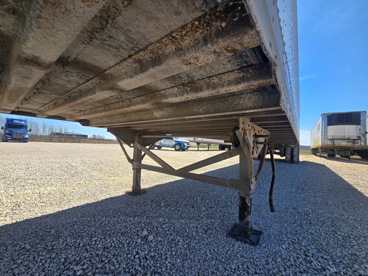 2012-great-dane-van-trailer-image-36