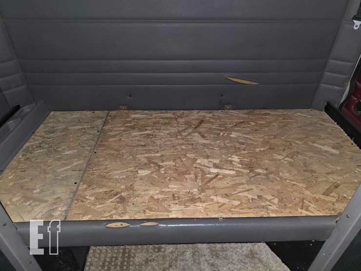 2002-peterbilt-378-image-18