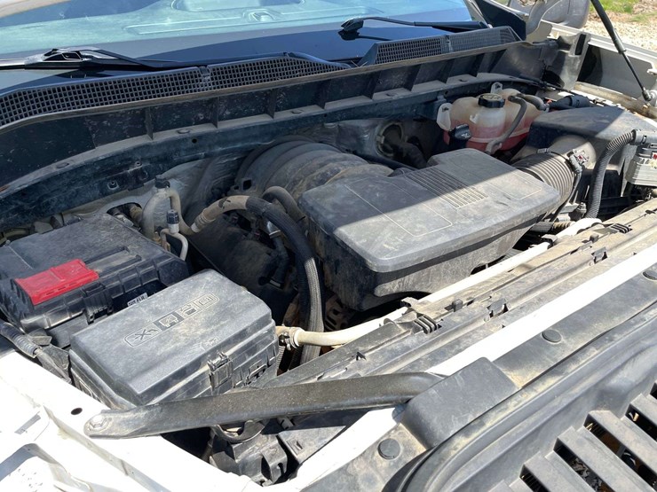 2019-chevrolet-silverado-1500-image-8