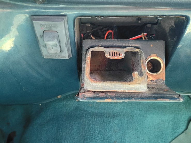 1982-chevrolet-c10-image-45