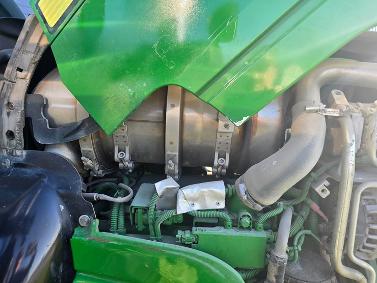 2016-john-deere-6110m-image-25