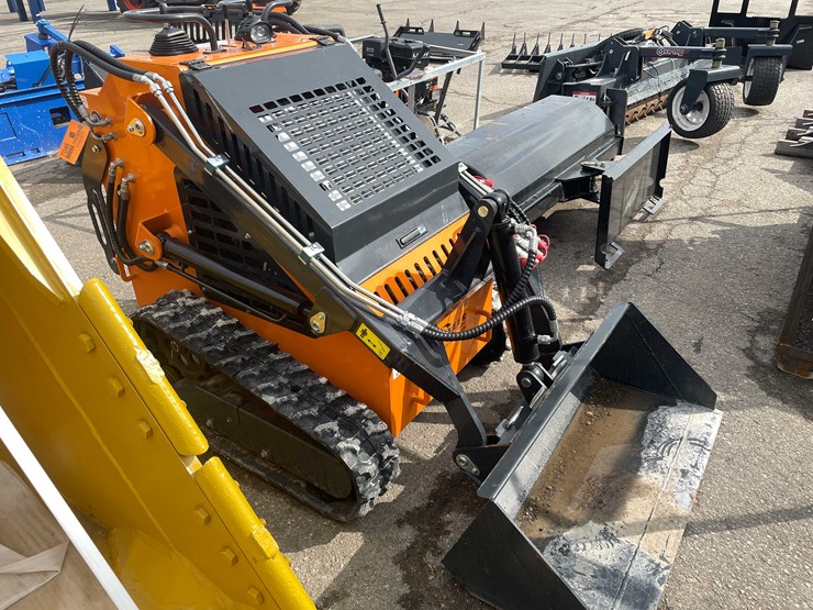 #7048-•-unused-arteer-480-mini-skid-steer-loader-(o10)-image-6