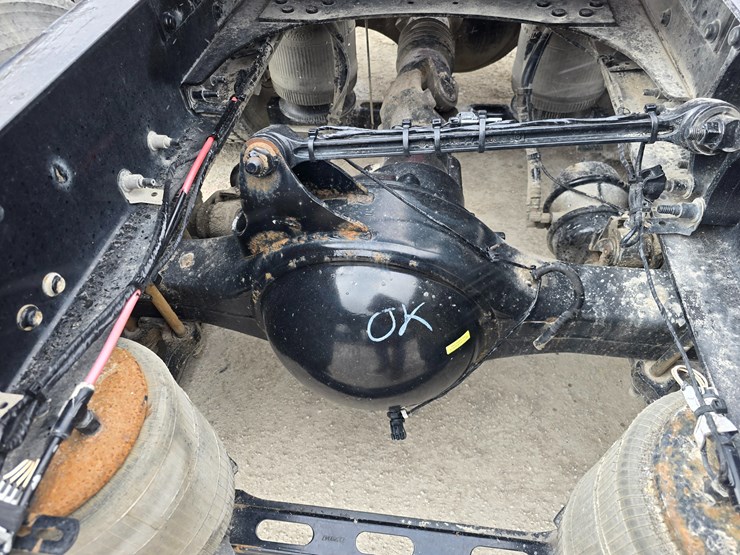 #22592-•-2019-mack-anthem-sleeper-truck-image-83