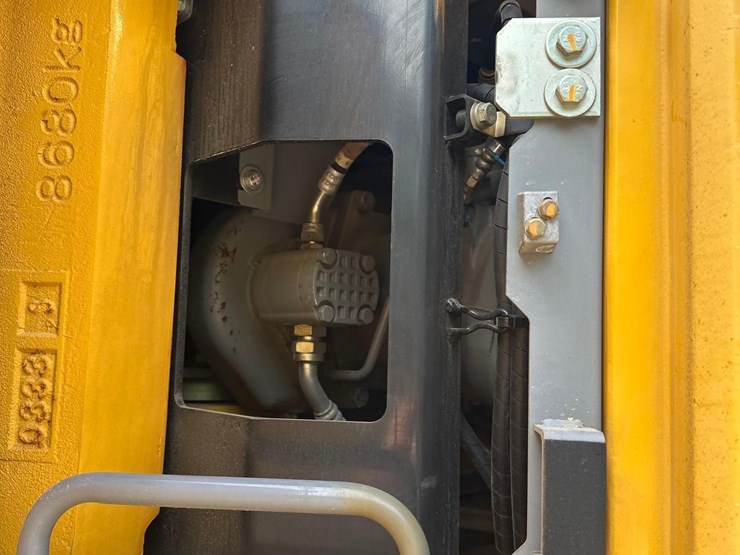 2019-deere-345g-lc-image-29