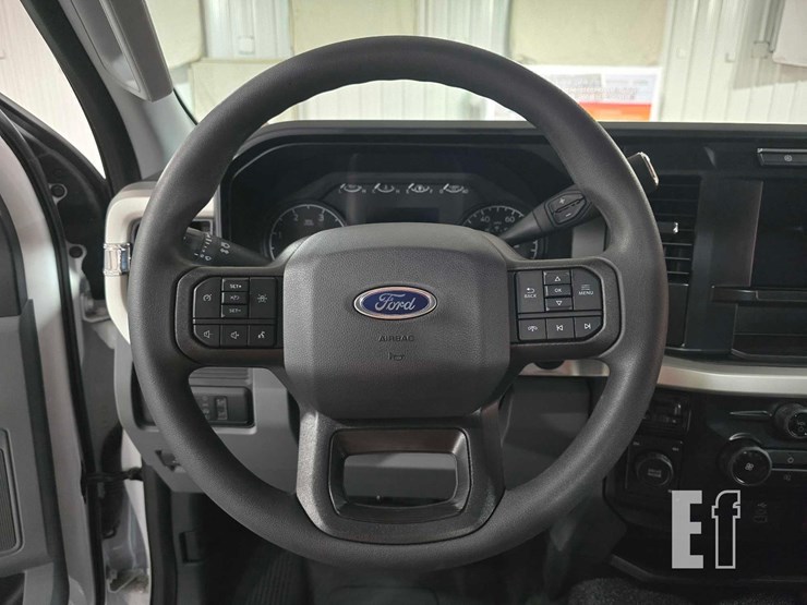 2024-ford-f550-sd-image-10