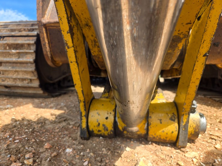 2003-caterpillar-320c-image-97