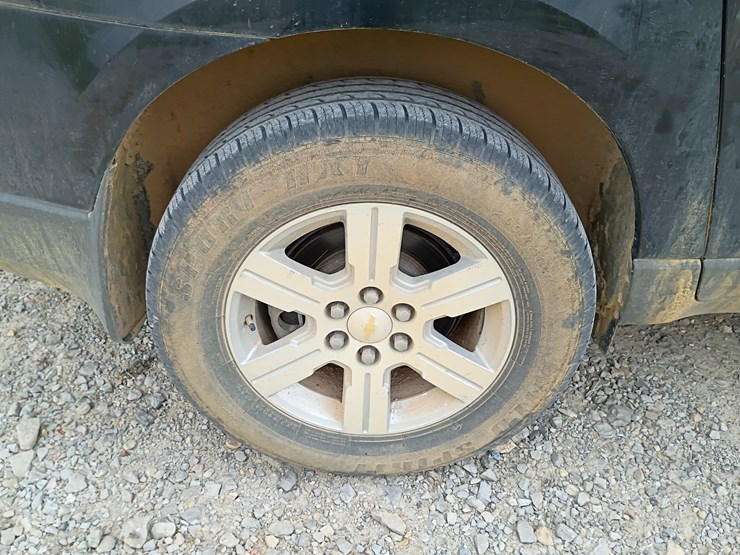 2011-chevrolet-traverse-image-82