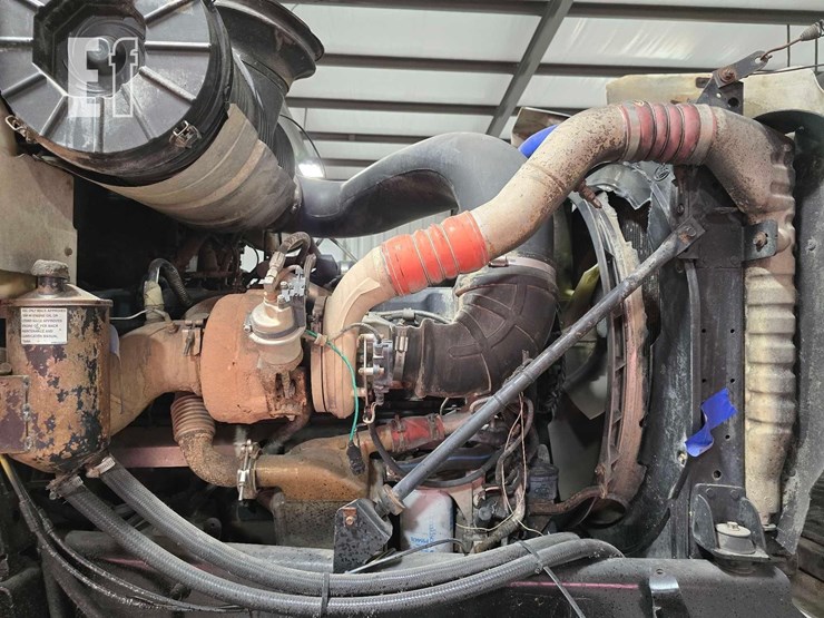 2005-mack-chn613-image-17