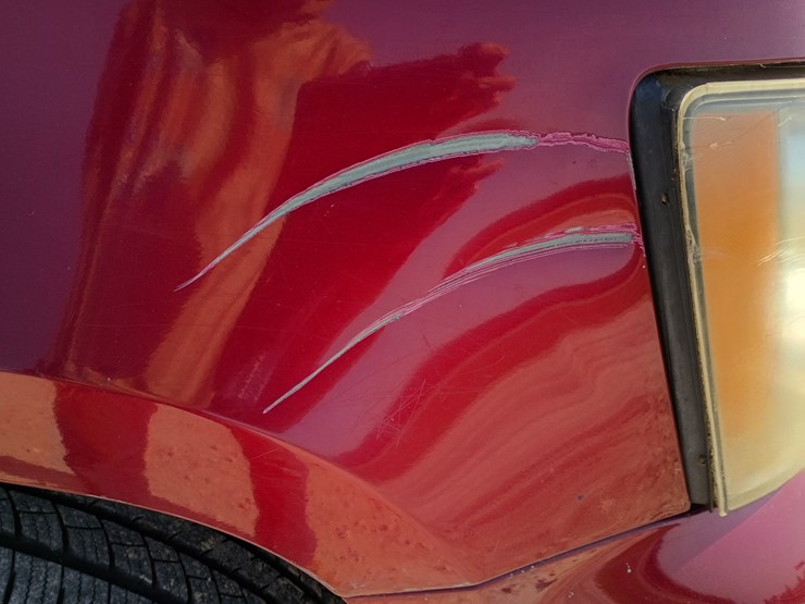 2010-chevrolet-tahoe-image-105