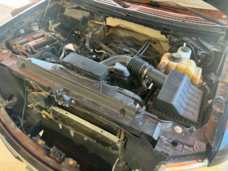 2011-ford-f150-image-10