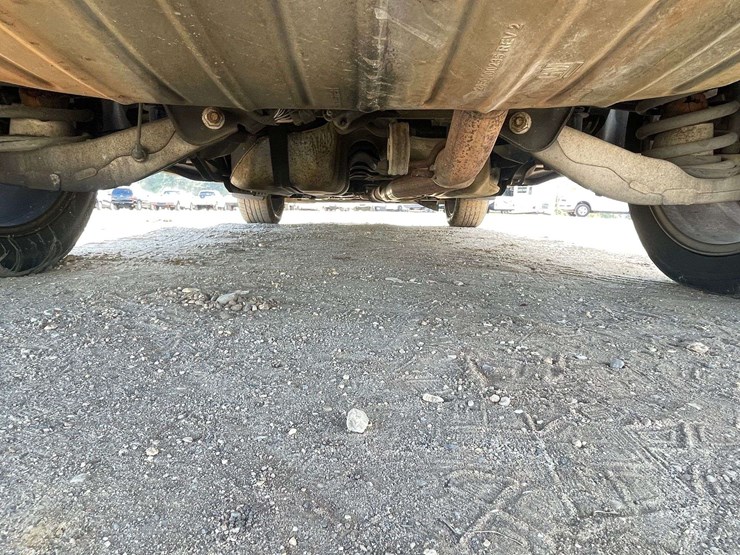 2011-cadillac-srx-image-24