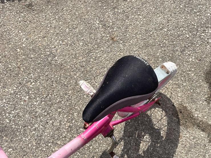 #7075-•-(5)-kid-bikes-(o3)-image-9