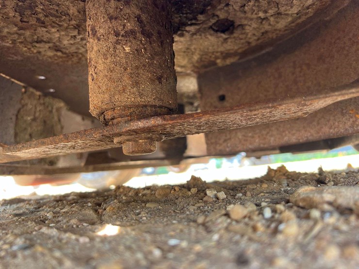 gravely-148z-48"-cut-zero-turn-mower-(1,728-hours)-image-16