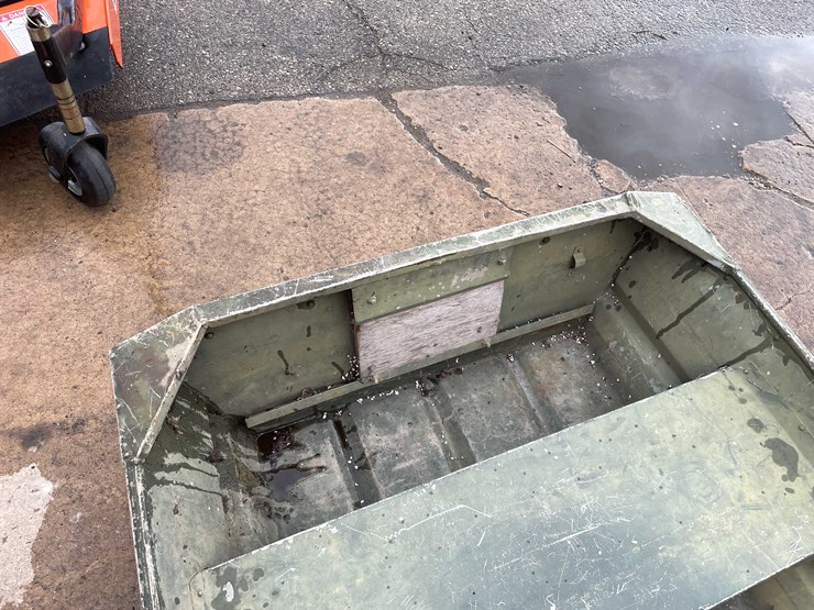 #7012-•-monark-10'-flat-bottom-(o3)-image-15