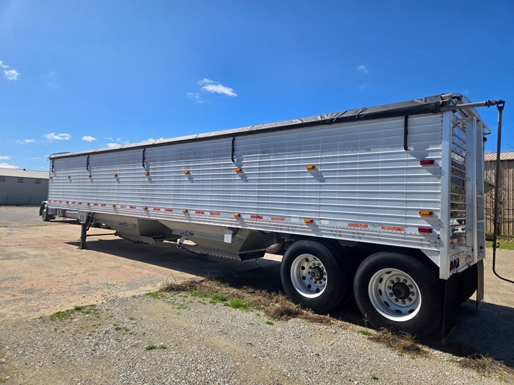 2010-timpte-hopper-bottom-image-8