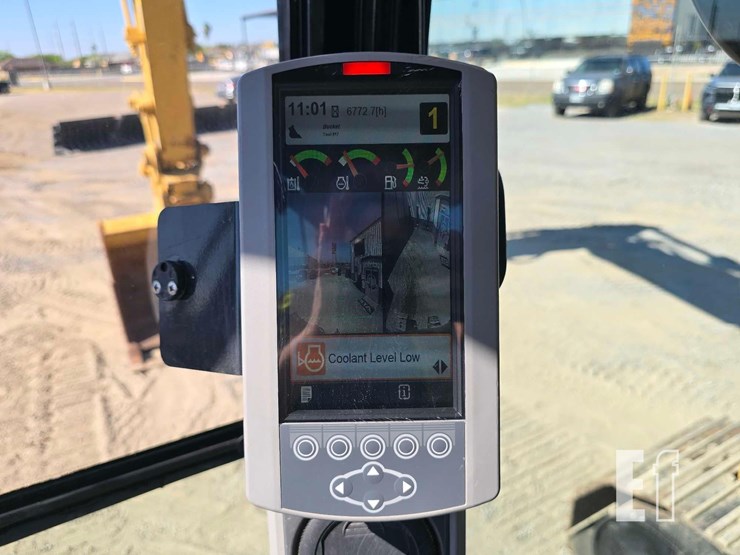 2019-caterpillar-325flcr-image-21