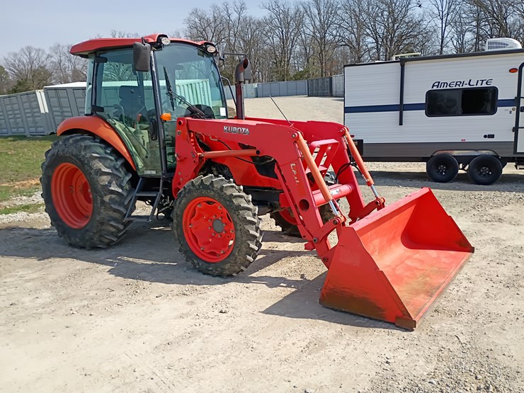 2019-kubota-m7060-image-12