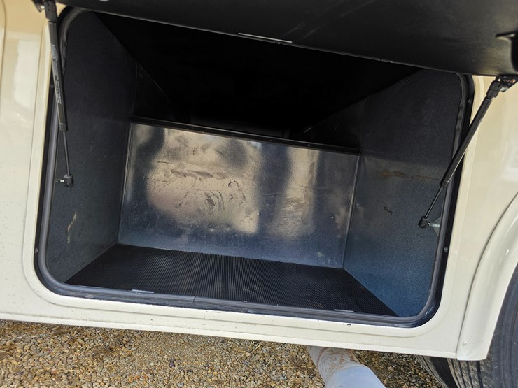 2021-international-mv607-image-90