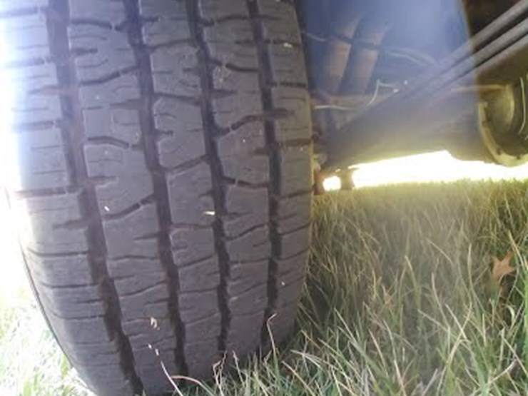 chevrolet-suburban-image-35