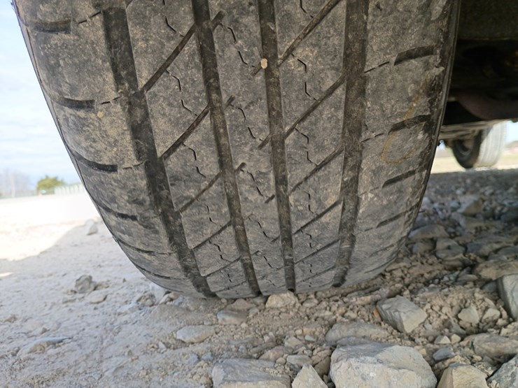 2012-dodge-1500-image-74