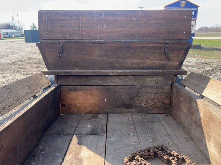 international-highwheeler-image-46