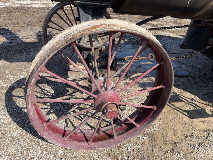 1910-advance-rumely-steam-traction-engine-image-8