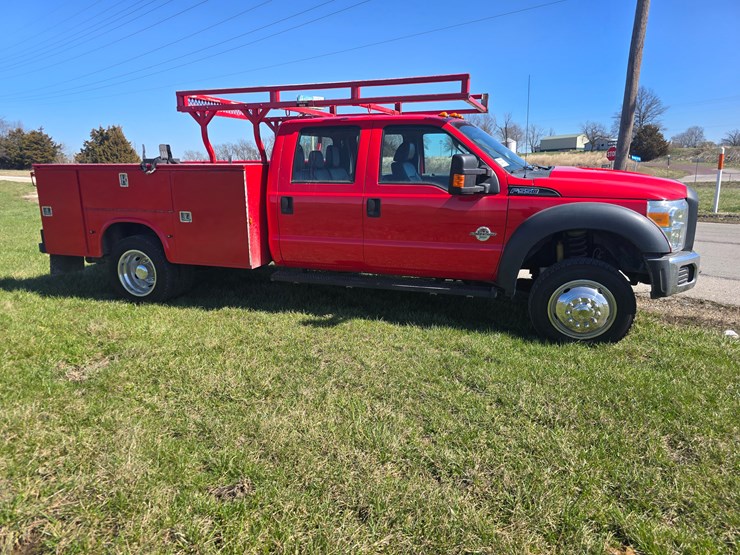 2016-ford-f550-image-15