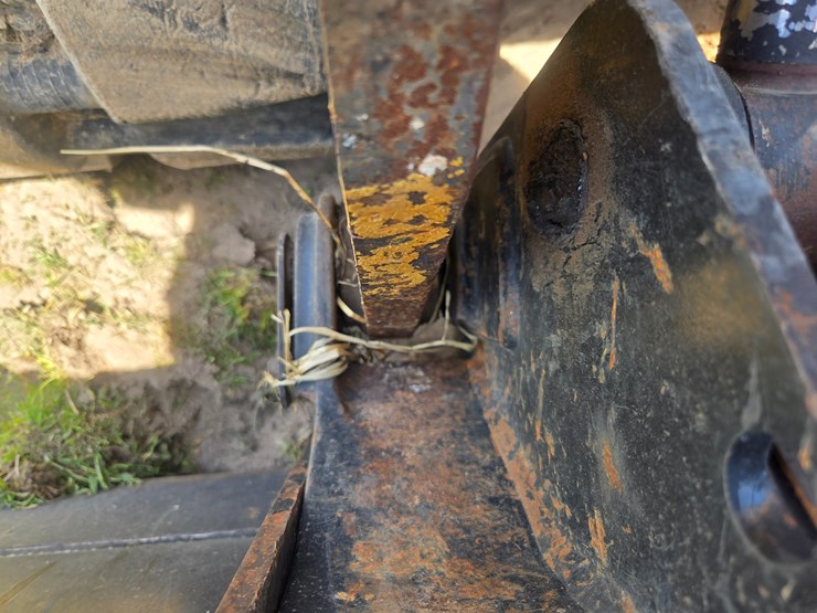 2018-caterpillar-299d2-image-81