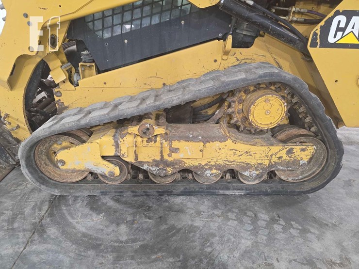 2018-caterpillar-259d-image-26