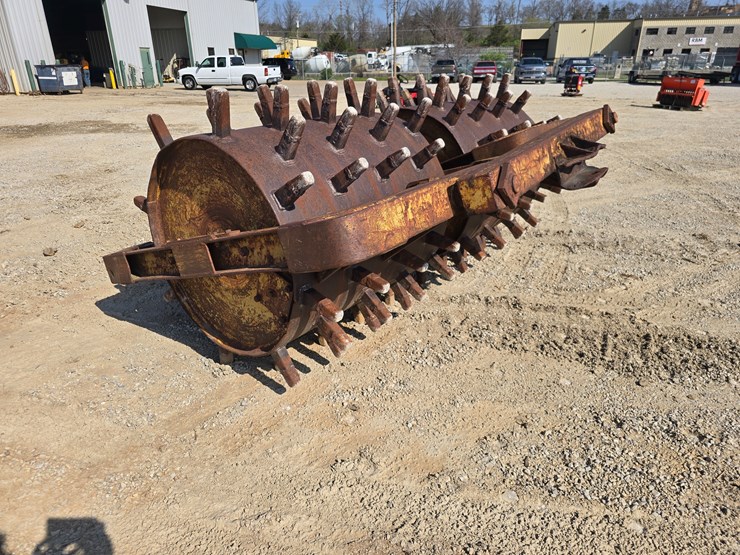 #22637-•-48"-pull-type-sheepsfoot-compactor-image-3