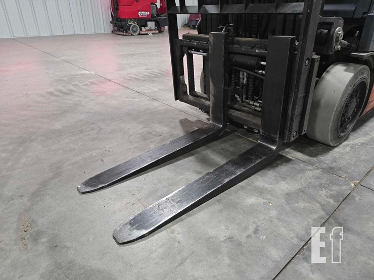 toyota-8fbc18u-image-9