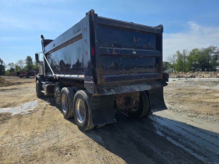 #21305-•-2003-kenworth-dump-truck-image-17