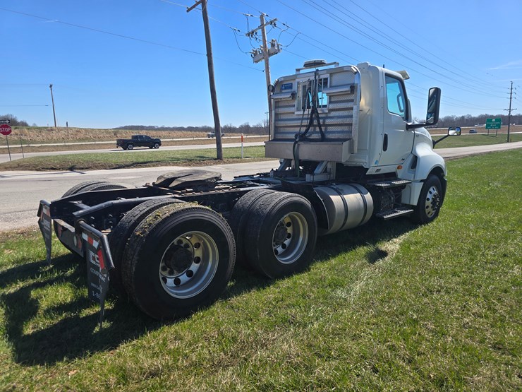 2019-international-lt-image-9