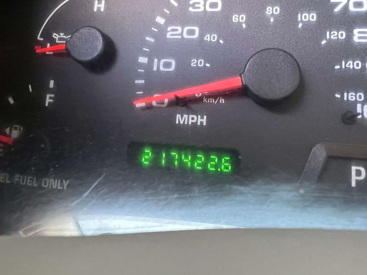 2003-ford-f250-image-28