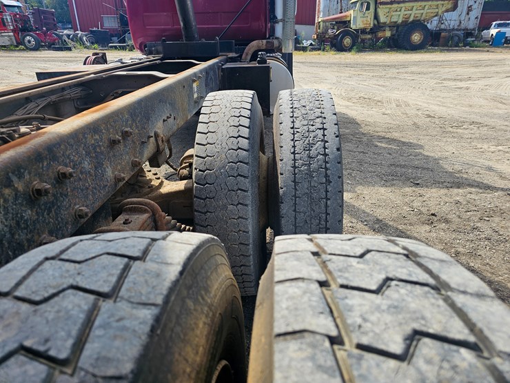 1998-mack-rd688s-image-99