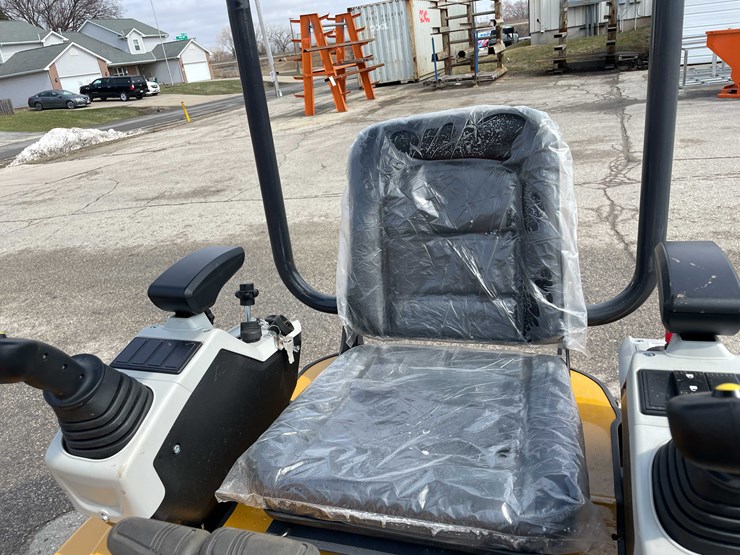 #7079-•-2026-qk-20r-mini-excavator-(g10)-image-8