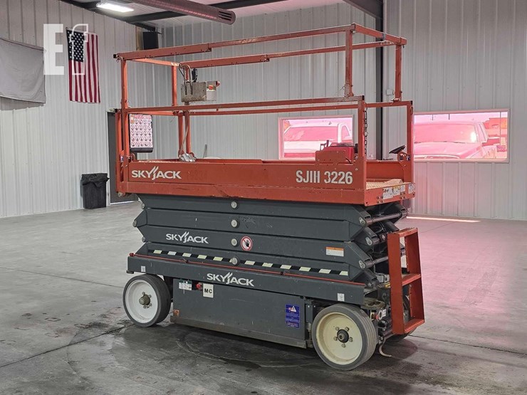 2017-skyjack-sjiii3226-image-4