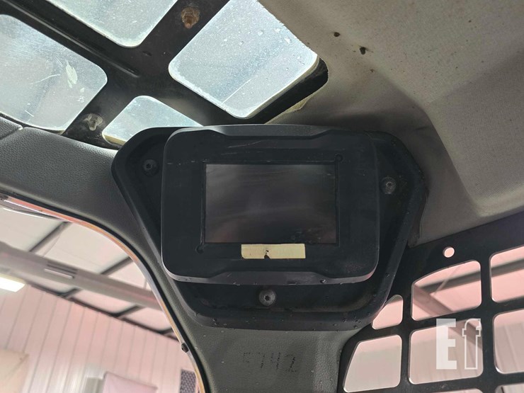 2020-bobcat-t76-image-19