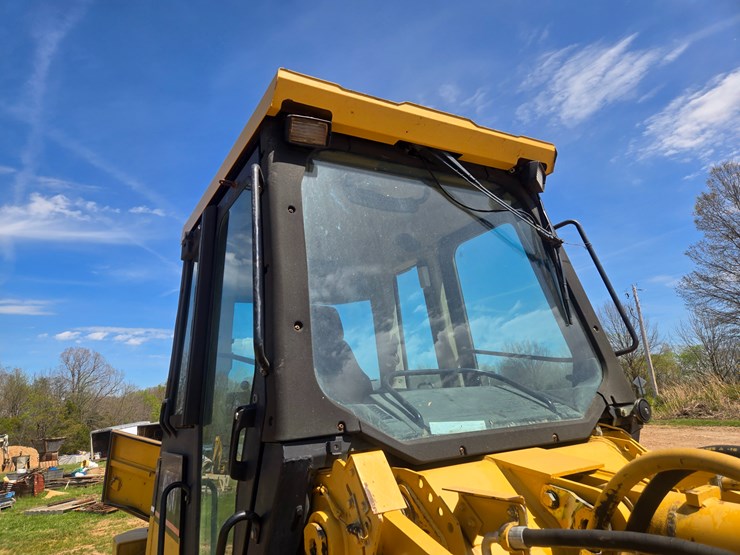 2001-caterpillar-953c-image-111