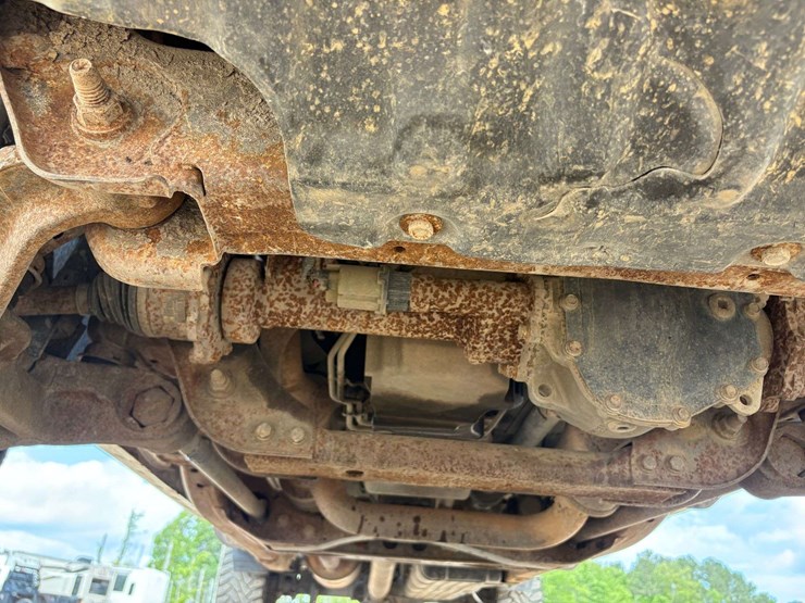 2019-chevrolet-2500-image-13