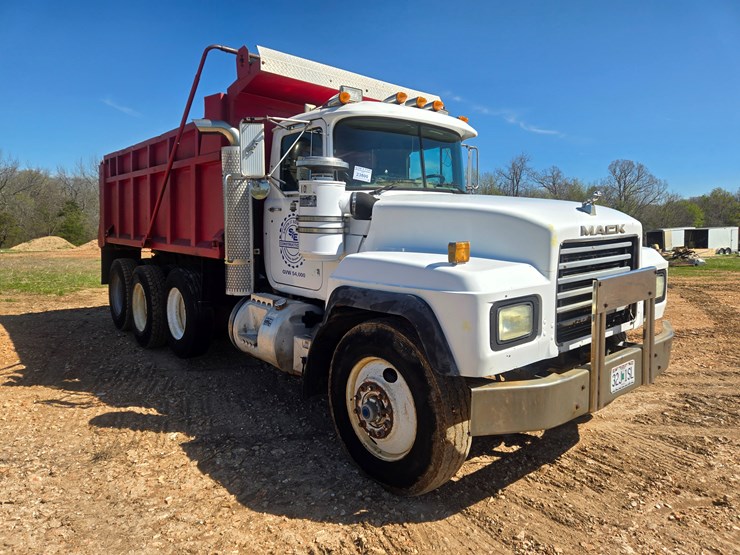 1998-mack-rd688s-image-25