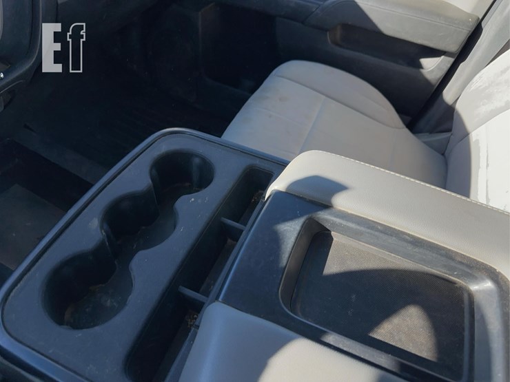 2019-chevrolet-3500-image-13