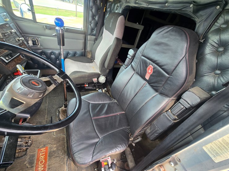 1999-kenworth-w900-image-58